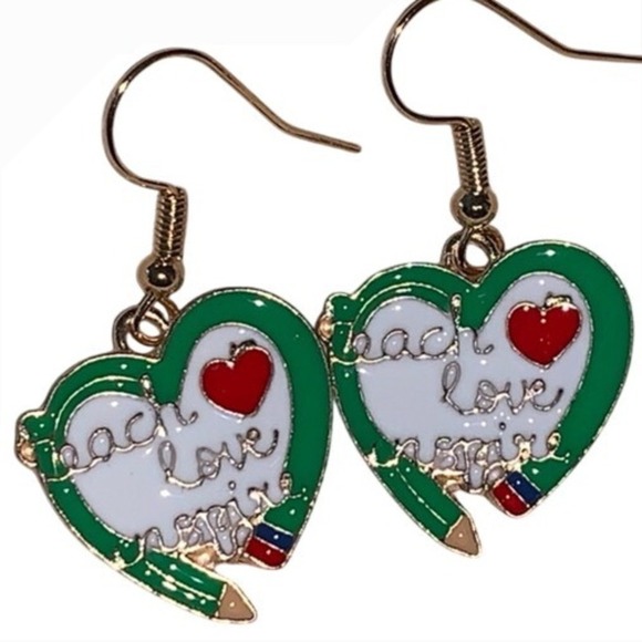 Jewelry - Teacher Heart-Shaped Love Earrings in‎ Green and Red